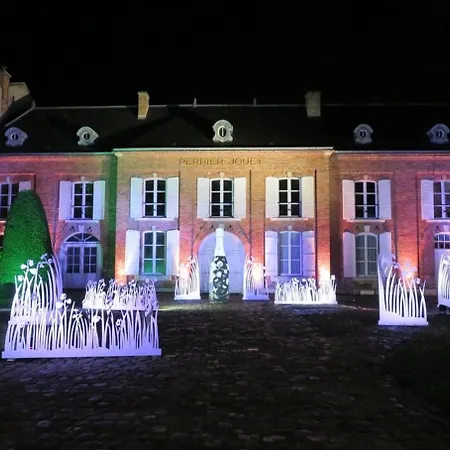 Апартаменты La Bulle Suspendue, Avenue De Champagne