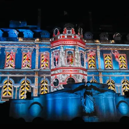 La Bulle Suspendue, Avenue De Champagne Эперне