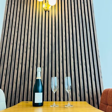 La Bulle Suspendue, Avenue De Champagne Апартаменты Эперне